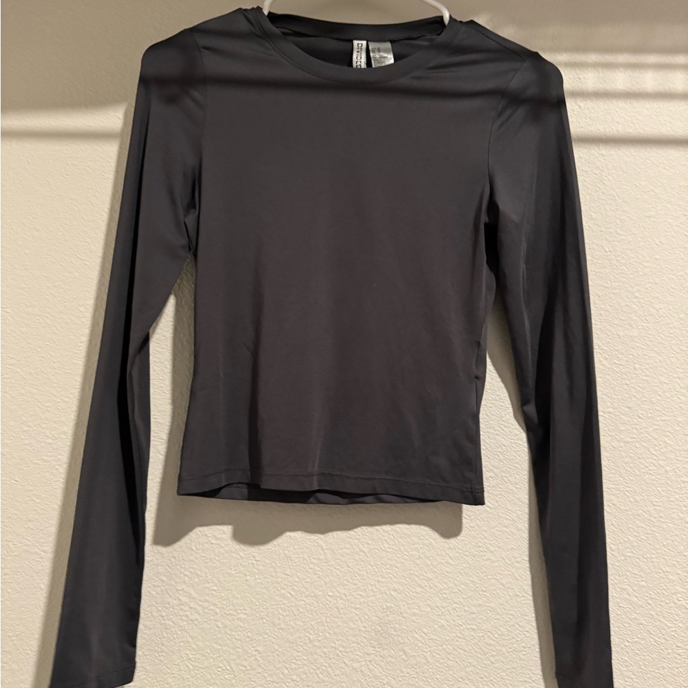 H&M Charcoal Long Sleeve Women's Top